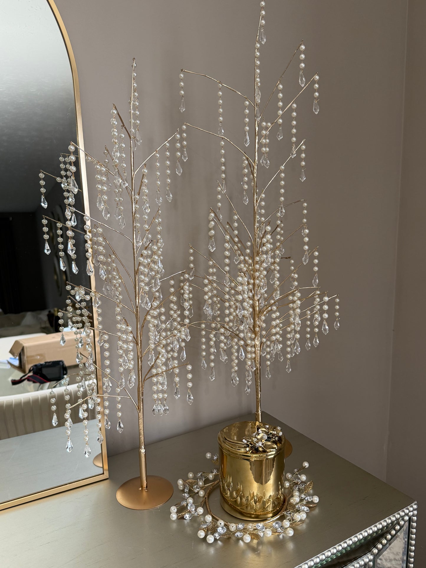 Set of 2 Dripping Pearls Christmas Tree.