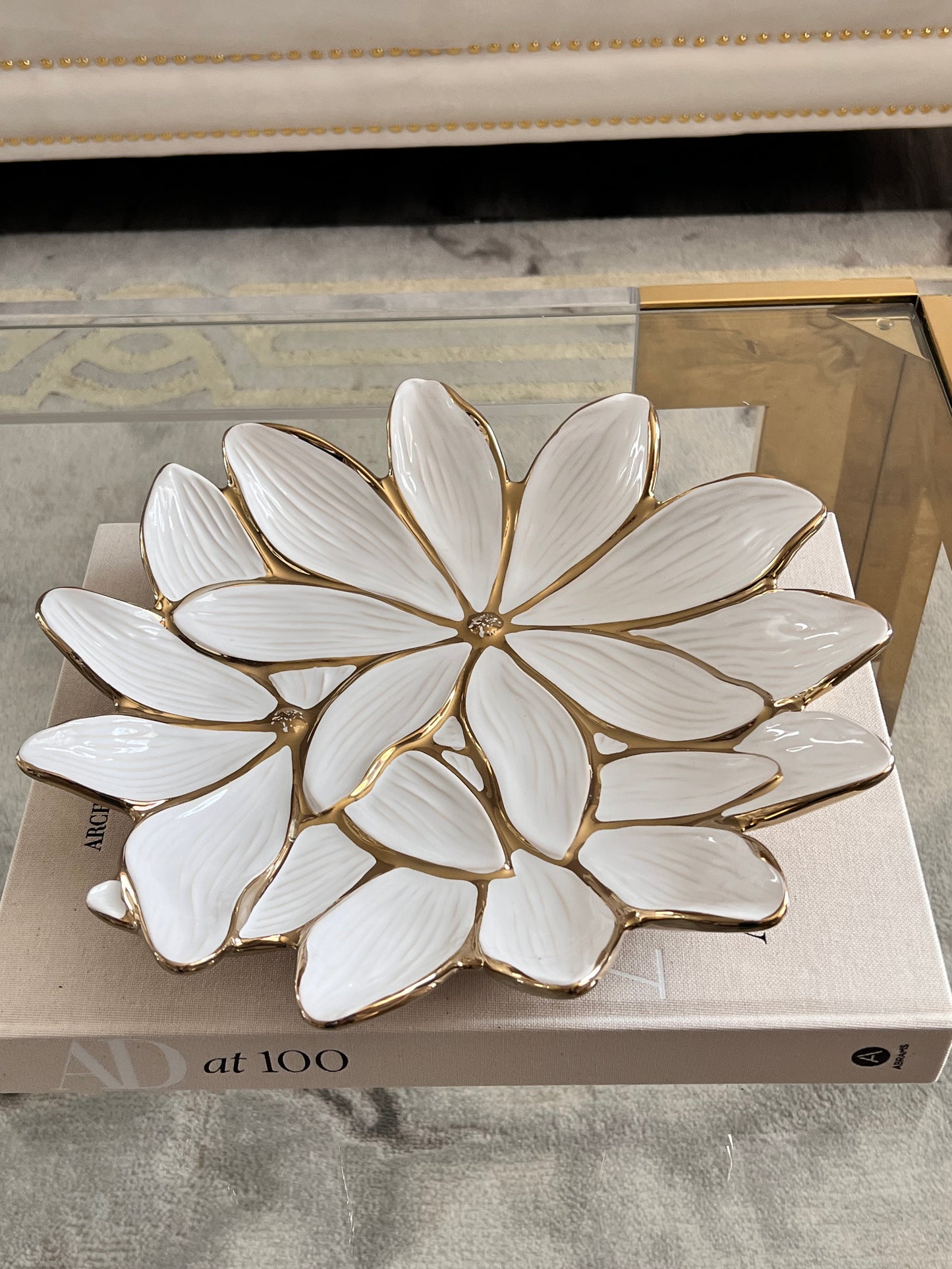 White Porcelain Flower Plate