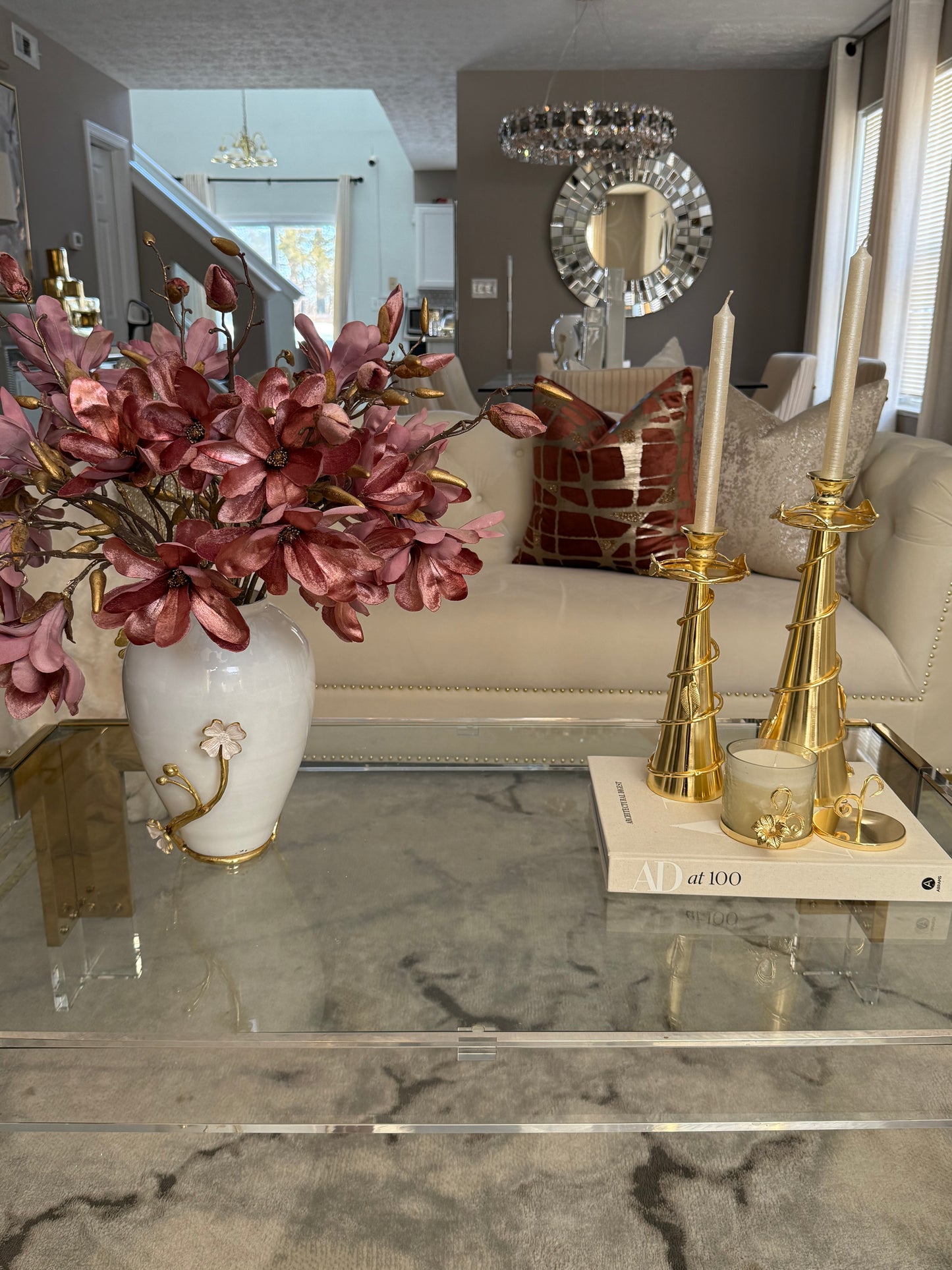 Candle Whit Flower Design