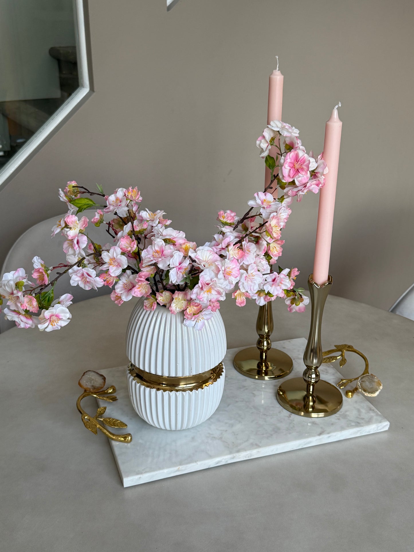 Marble tray Whit Gold Handle