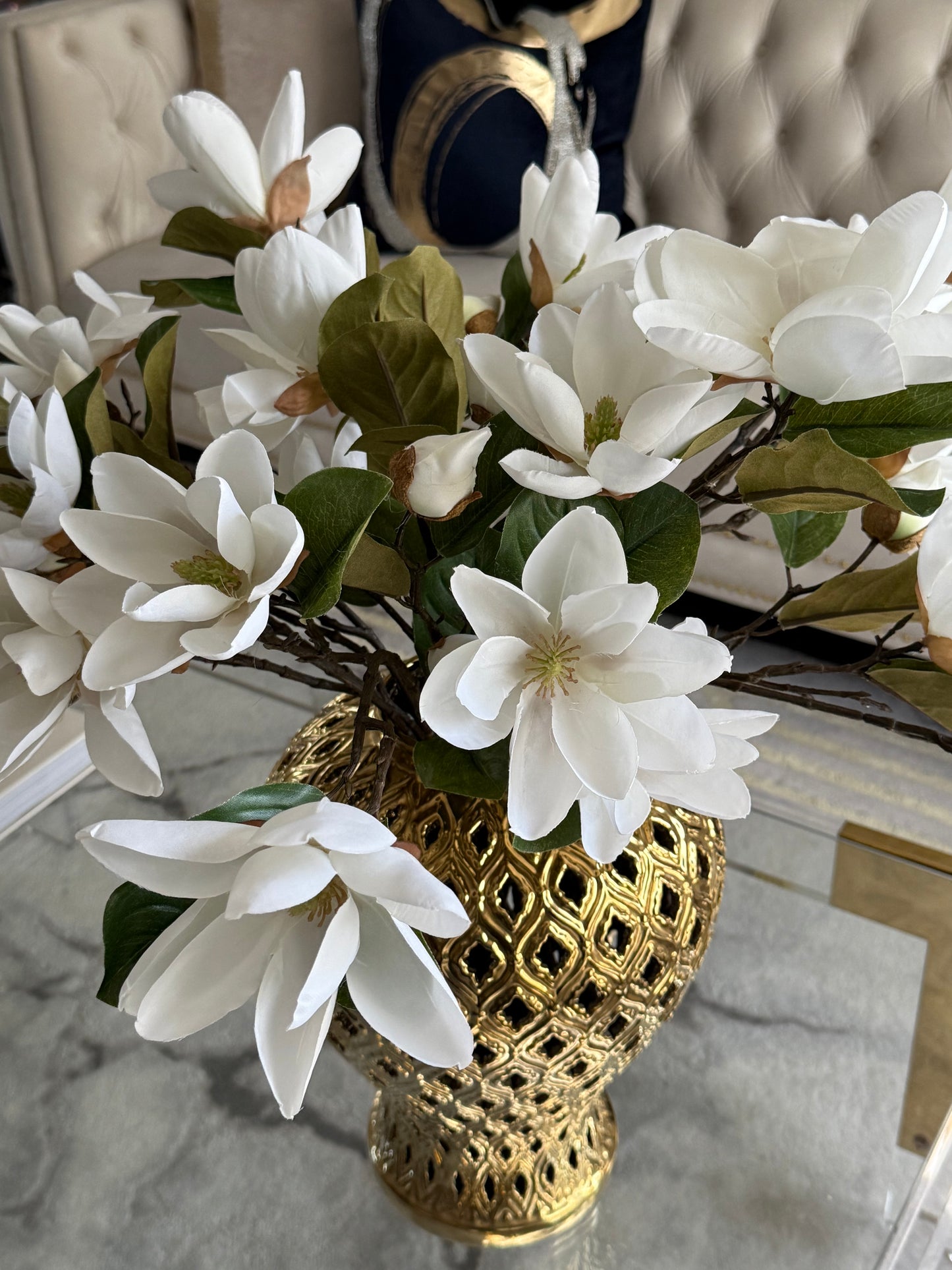 Set of 3 magnolias stems