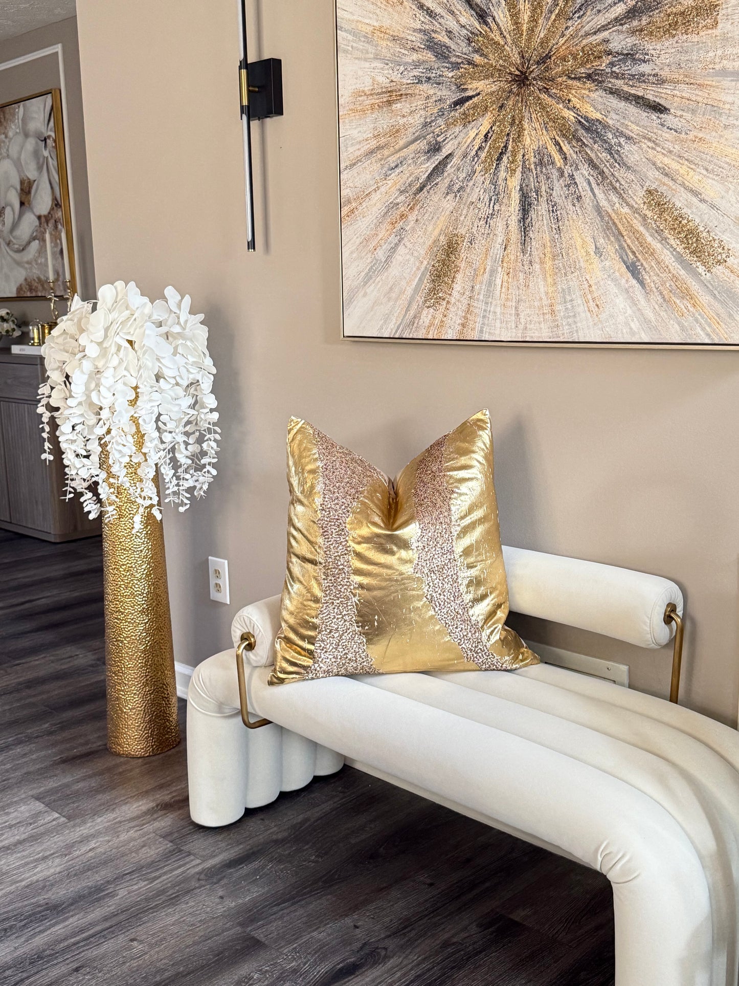 Ruza Stone  And Gold pillow