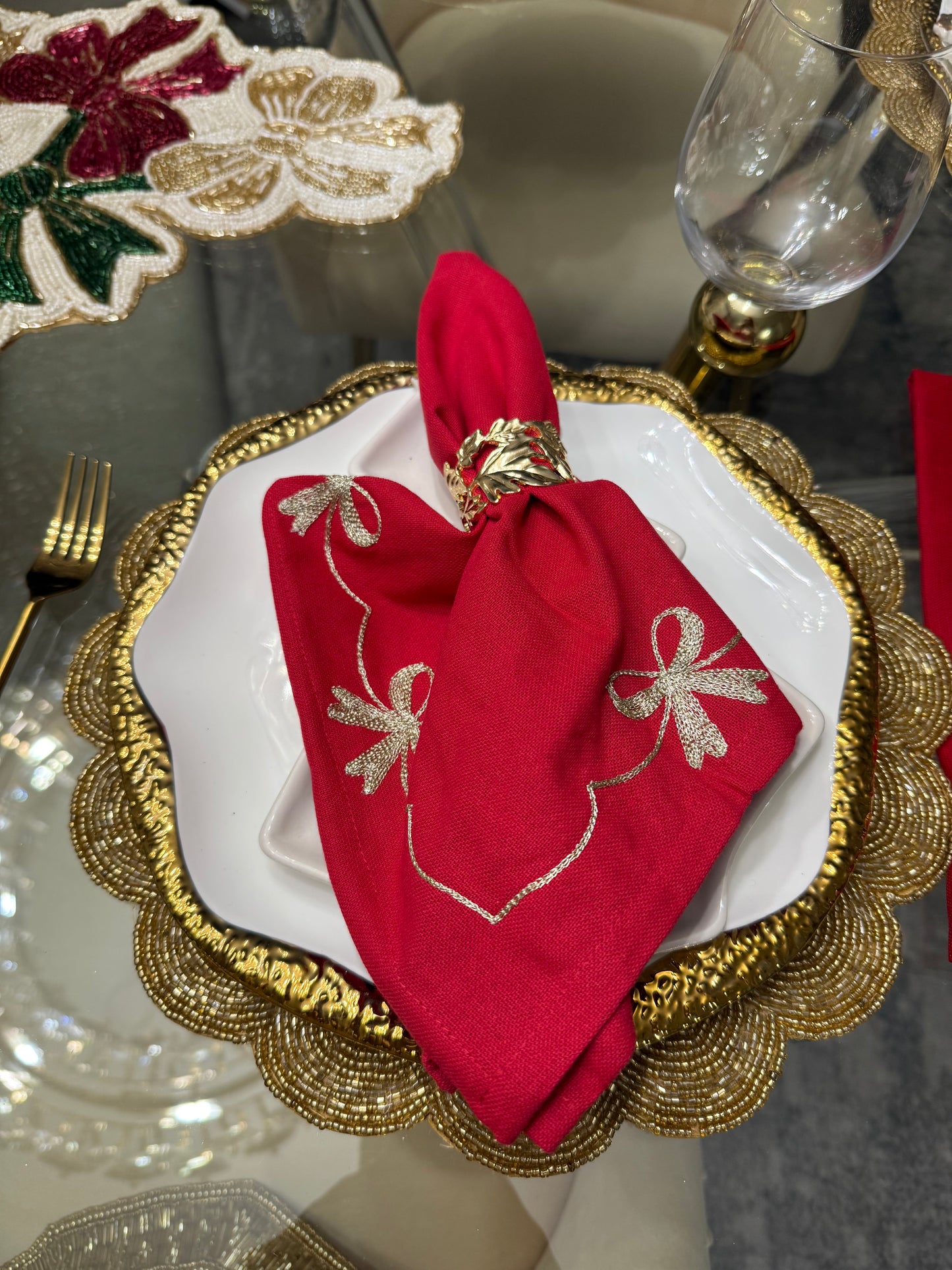 Set Of 6 Bow Red Napkins