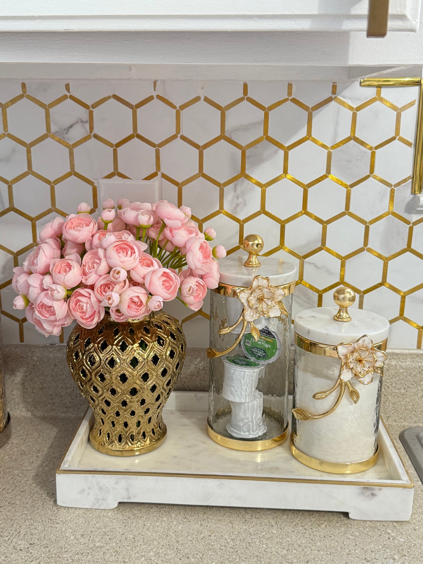 Marble Tray Whit Gold Trim